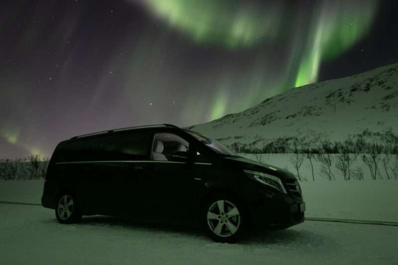 Tromsø: Private Aurora Chase With Meals, Campfire, Photos. - Photography Opportunities