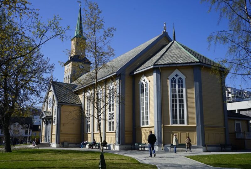 Tromsø: Private City Tour - Meeting and Important Information