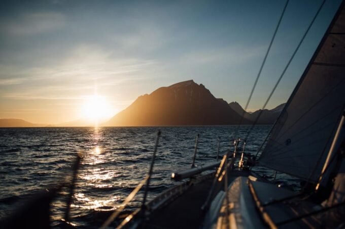 Tromsø: Take to Kaldfjord on a Sailboat - Experience Sailing in Kaldfjord