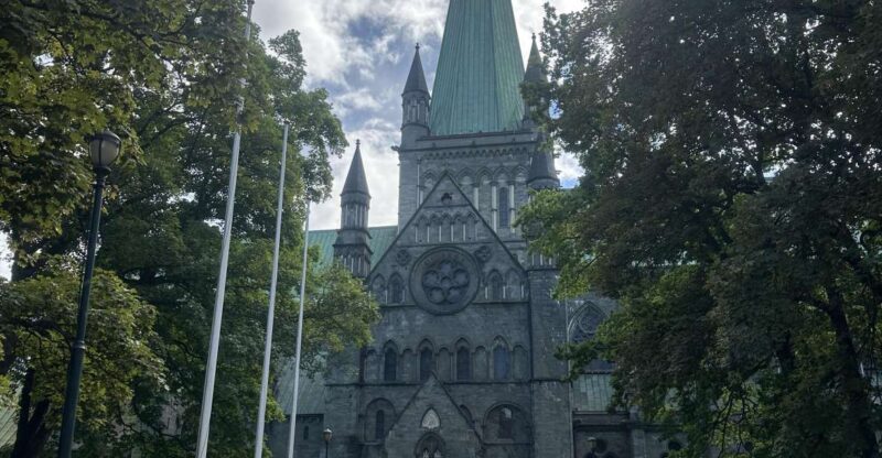 Trondheim: a 2-Hours City Stroll - Itinerary Highlights