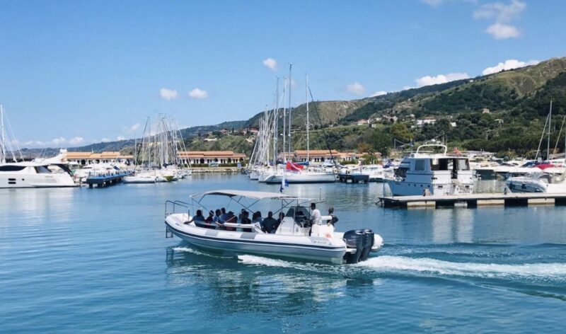 Tropea: Capo Vaticano Boat Trip With Snorkeling & Drink - Overview of the Boat Trip Experience