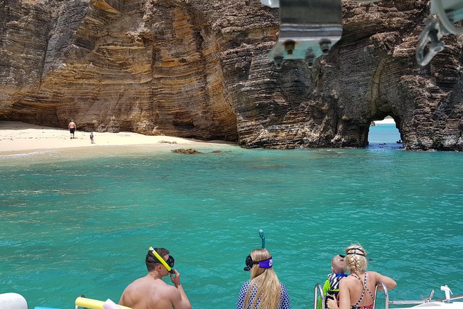 Tropical Catamaran Snorkeling, Sailing And Beach Experience - Included Amenities and Meals