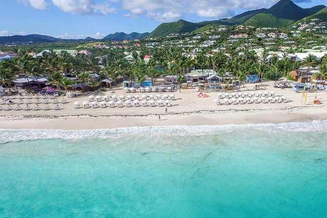 Tropical Gondola Day Cruise & French Beach Tour - Snacks and Refreshments