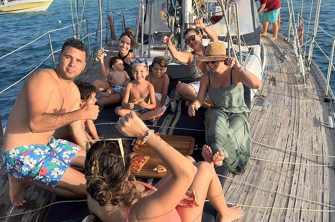 Tropical Sailing Experience with BBQ Lunch or BBQ Dinner in Aruba - Analyzing the Cost and Value