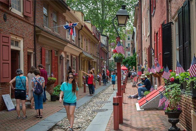 True Crime Philadelphia and History Tour - Complimentary Refreshment
