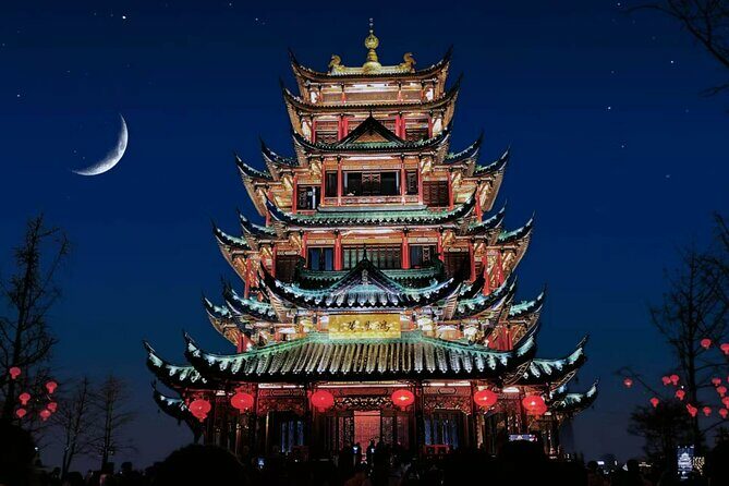 True Taste of Chongqing: Offbeat Walks & Hotpot in One Day - Who Should Consider This Tour?