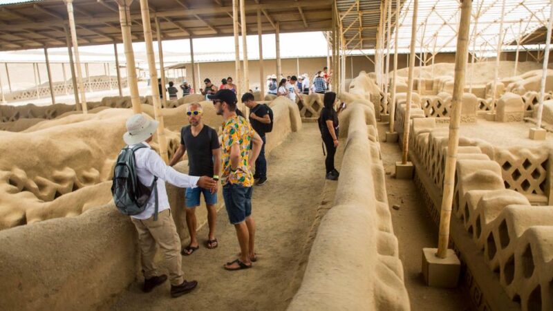 Trujillo: Chan Chan + Walking Horses + Huanchaco |Entrance| - Language Support