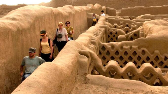 Trujillo: Chan Chan + Walking Horses + Huanchaco |Entrance| - Frequently Asked Questions