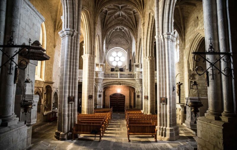 Trujillo : Guided Visit Medieval Scenery and Route of the Discoverers. - Included Monuments and Attractions