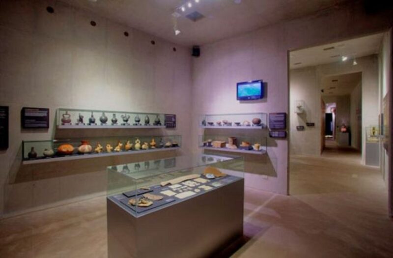 Trujillo: the Brujo Complex Archaeological Tour With Tickets - What to Bring