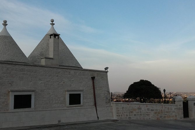 TRULLI Area Visit ALBEROBELLO and LOCOROTONDO From Bari - Transportation and Meeting Details