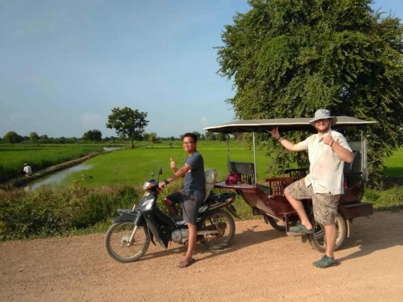 Trusty tuktuk tour/Bambootrain/countryside/killing &bat cave - Key Points