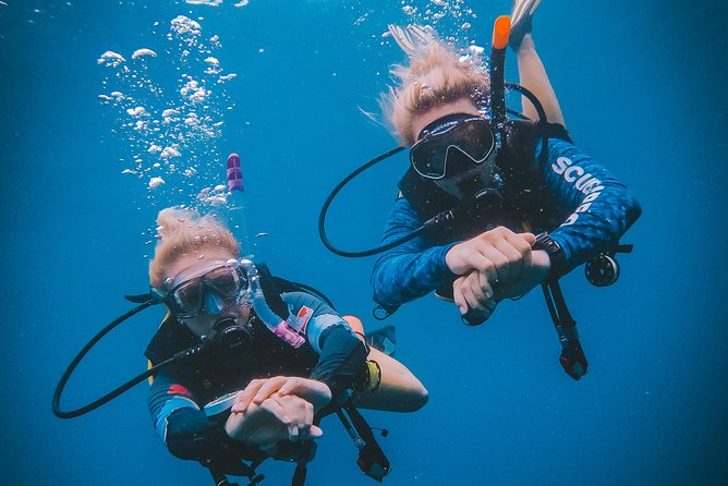 Try Scuba Diving - Underwater Exploration