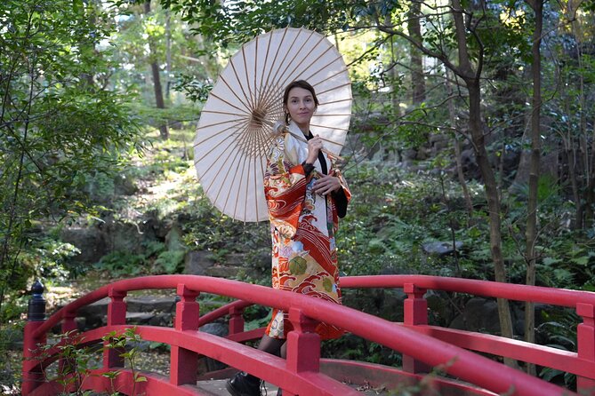 Try Vintage KIMONO Haori: Photogenic Tokyo & Shrine Experience! - Calligraphy Session