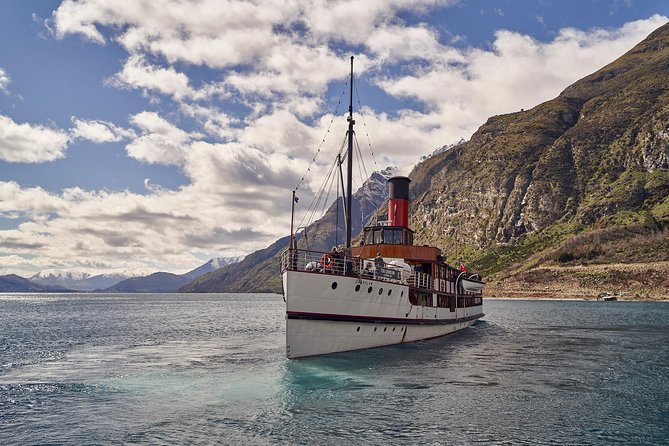 TSS Earnslaw Lake Wakatipu Steamship Cruise From Queenstown - Accessibility and Capacity Information