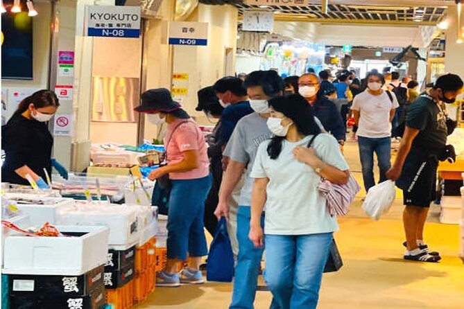 Tsukiji BBQ Tour With National Licensed Guide - Food and Beverage