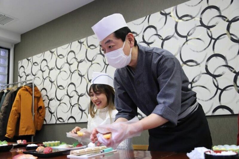Tsukiji Fish Market Visit With Sushi Making Experience - Culinary Culture Immersion