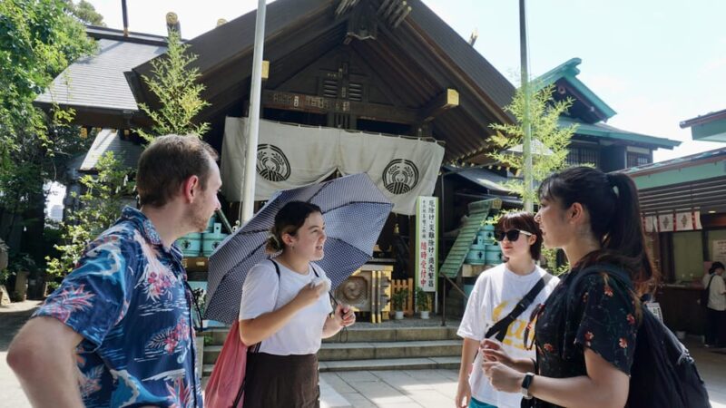 Tsukiji Food Crawl: Japanese Street Food & Market Tour - Insights Into Japanese Food Traditions