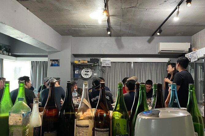 Tsukiji Outer Market Tour With Unlimited Sake Tastings - Exploring the Tsukiji Outer Market