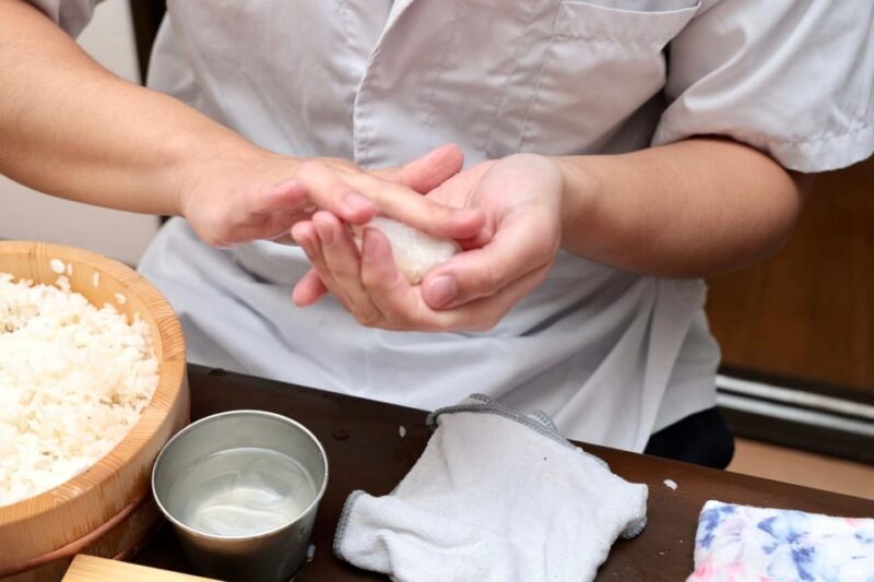 Tsukiji:Tokyo Omakase Sushi Class - Itinerary and Activities