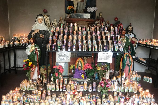 Tucson - Behind the Scenes Tour - Visiting El Tiradito Shrine