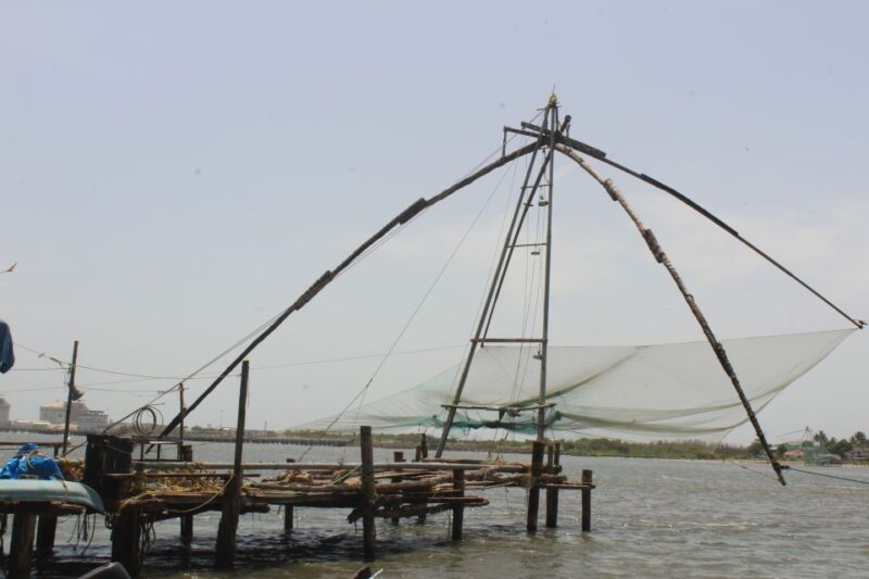 Tuk Tuk Experience Private Tour to Fort Kochi & Jewish Town. - Chinese Fishing Nets and Interactions