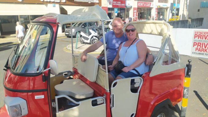 Tuk Tuk Funchal City - Madeira Island - Unique Wine Tasting