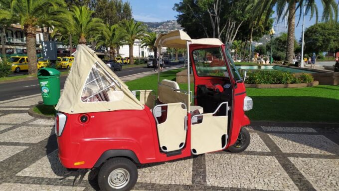 Tuk Tuk Funchal City - Madeira Island - Unique Wine Tasting