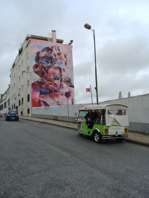 Tuk Tuk Lisbon: Street Art 2-Hour - Experience Details