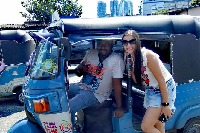 Tuk Tuk Private Safari Tour Exploring Sri Lankas Capital Colombo - Knowledgeable and Friendly Guides