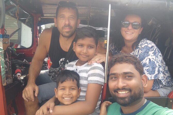 Tuk Tuk Rental in Sri Lanka - Inclusions and Additional Costs