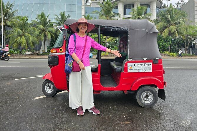 Tuk Tuk safari capital Colombo (Food and Entry Fees) Including - Who Is This Tour Best For?