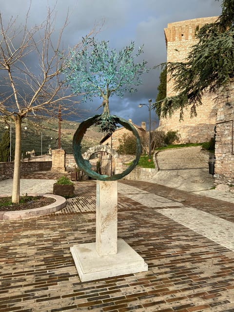 Tuk Tuk: Spello & Villa Mosaici - Historical Significance