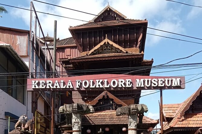 Tuk Tuk Tour in Cochin With Port Pick-Up - Knowledgeable and Punctual Drivers