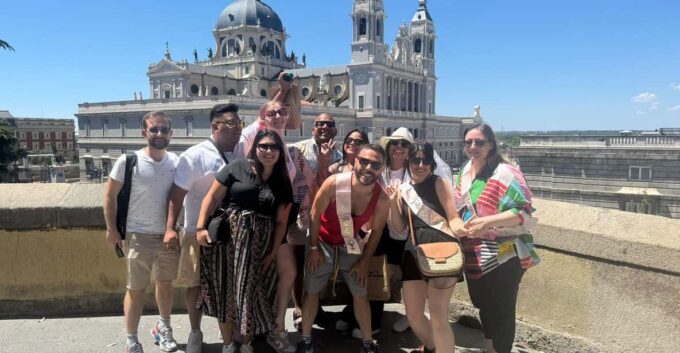 Tuk Tuk Tour With Wine Tasting in Madrid - Frequently Asked Questions