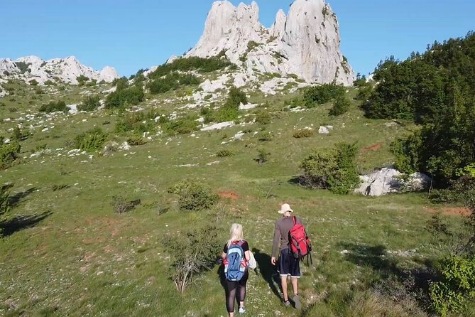 Tulove 4l, Velebit Safari, 4x4 Off-Road and Hiking - Scenic Hiking Trails