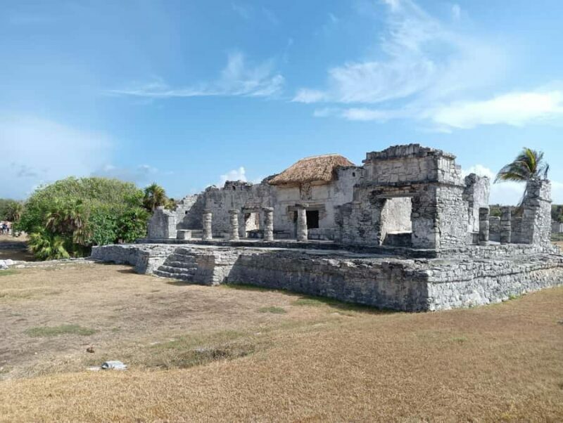 Tulum: Get a private guide to show you the Mayan Ruins - An In-Depth Look at the Tour