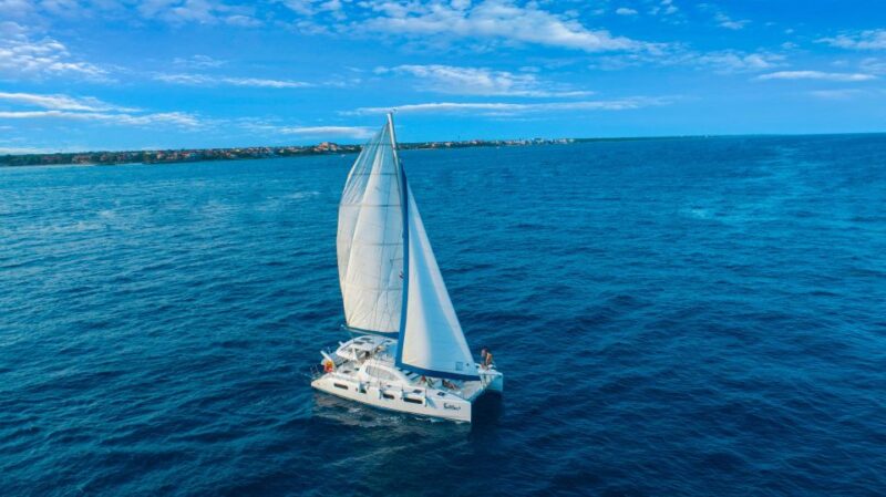 Tulum: Half-Day Luxury Sailing Experience With Open Bar - Activity Itinerary