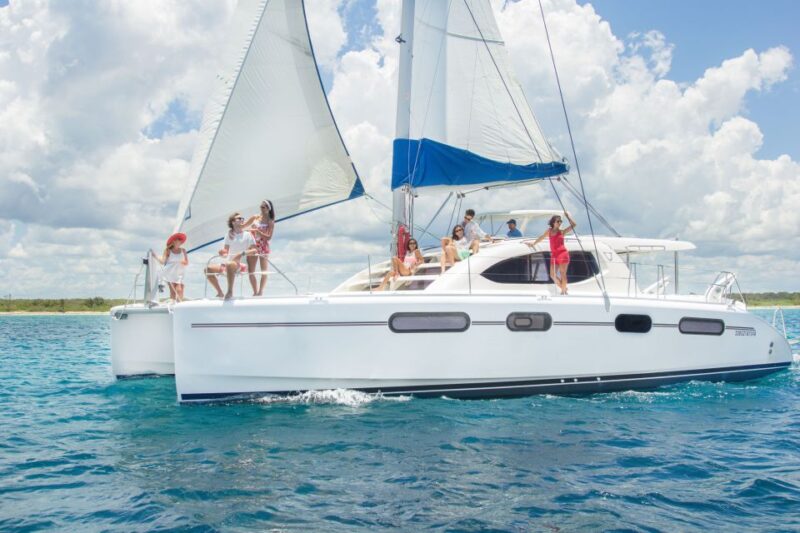Tulum: Half-Day Luxury Sailing Experience With Open Bar - Participant Requirements