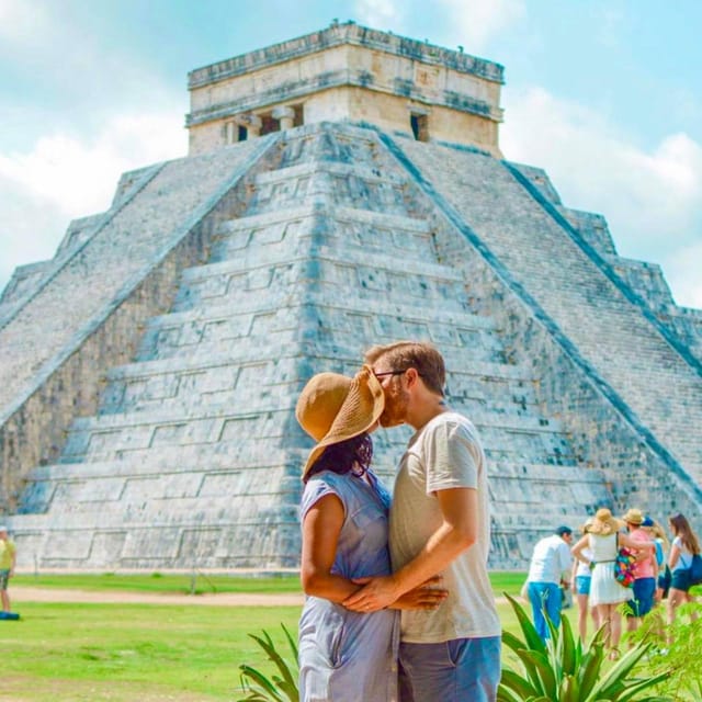 Tulum: Luxury Tour to Chichen Itza and 2 Cenotes - Meeting Point