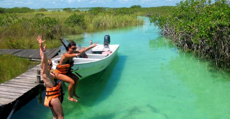 Tulum: Sian Kaan Lagoons and Cenote Escondido Tour - Experience Highlights