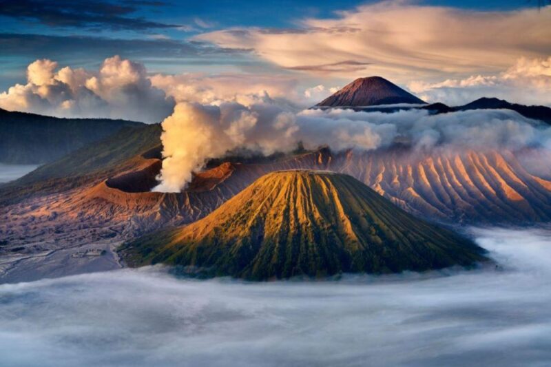 Tumpak Sewu Waterfall and Bromo Sunrise 2D1N From Malang - Witness the Sunrise at Mount Bromo