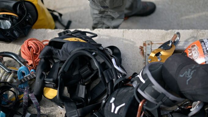 TUNNEL ABSEILING PLUS Tour the Underground - Pricing and Availability