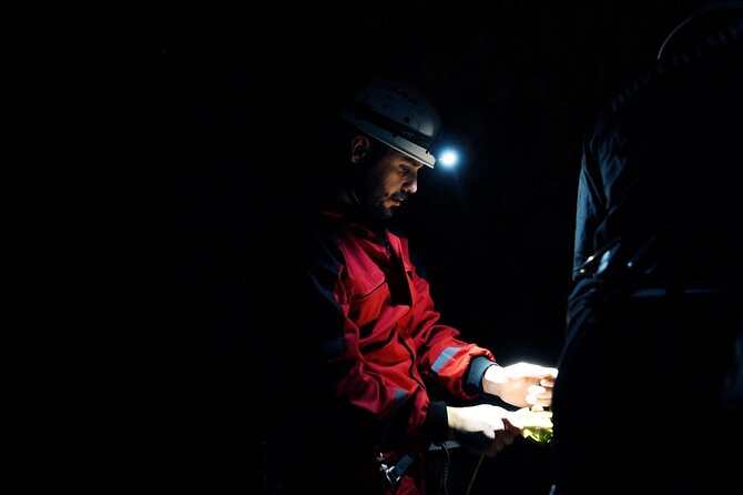 TUNNEL ABSEILING Tour the Underground With No Experience Required - Health and Accessibility