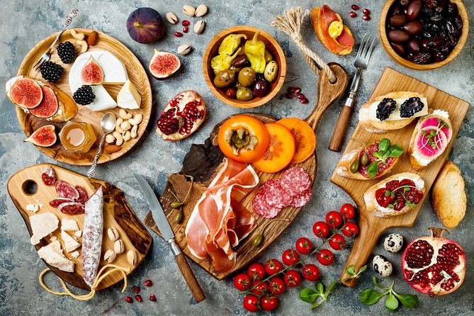 Turin Aperitivo Experience With a Local Host - Aperitivo and Cooking Lesson