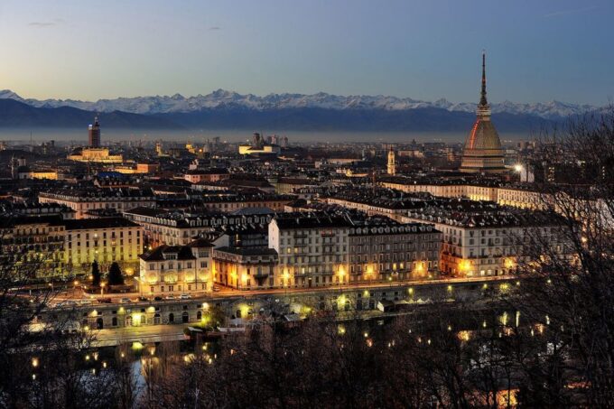 Turin-Caselle Airport: Private Transfer to Turin Hotels - Hotel Accommodations in Turin
