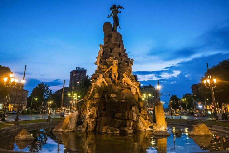 Turin: Magic Guided Tour - Experience Highlights