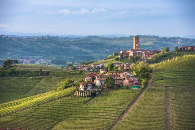 Turin: Private Barolo Wine Region Day Trip With Lunch - Reserving and Cancellation