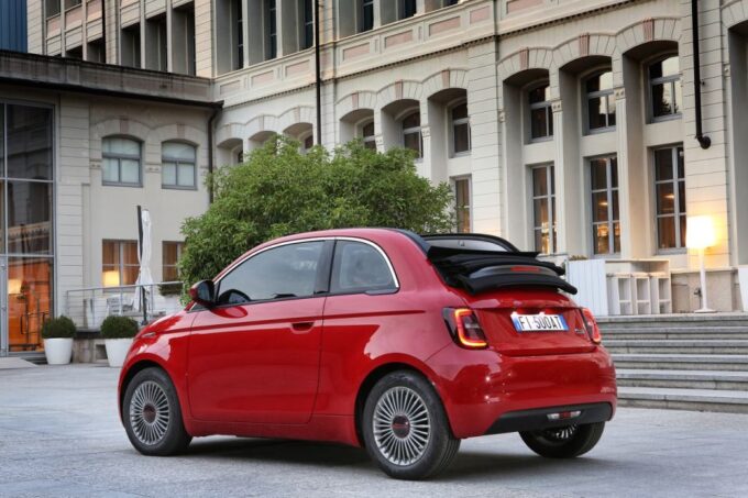 Turin: Private Fiat 500 Self-Drive Experience - Frequently Asked Questions
