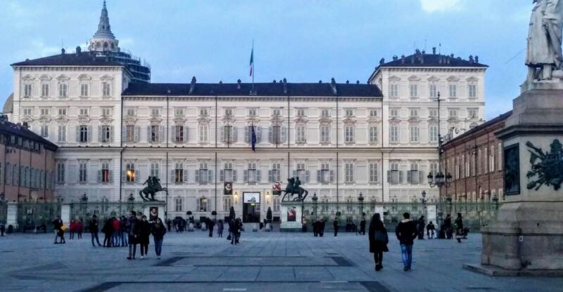 Turin: Royal Palace & City Tour Guided Experience - Key Points